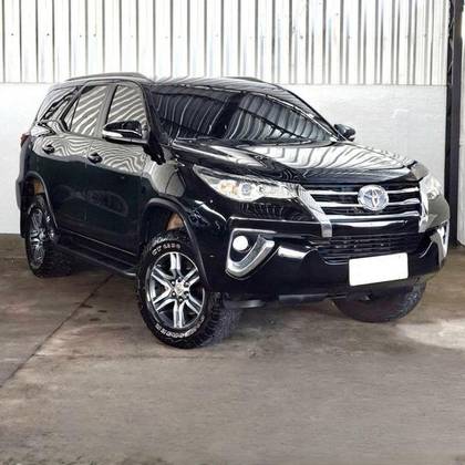 TOYOTA HILUX 2.7 SR 4X2 CD 16V FLEX 4P AUTOMÁTICO